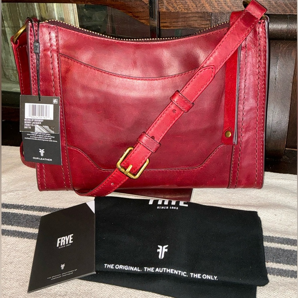 NWT Frye Leather Melissa Zip Top Saddle Crossbody Berry Lacquer Red MSRP $198